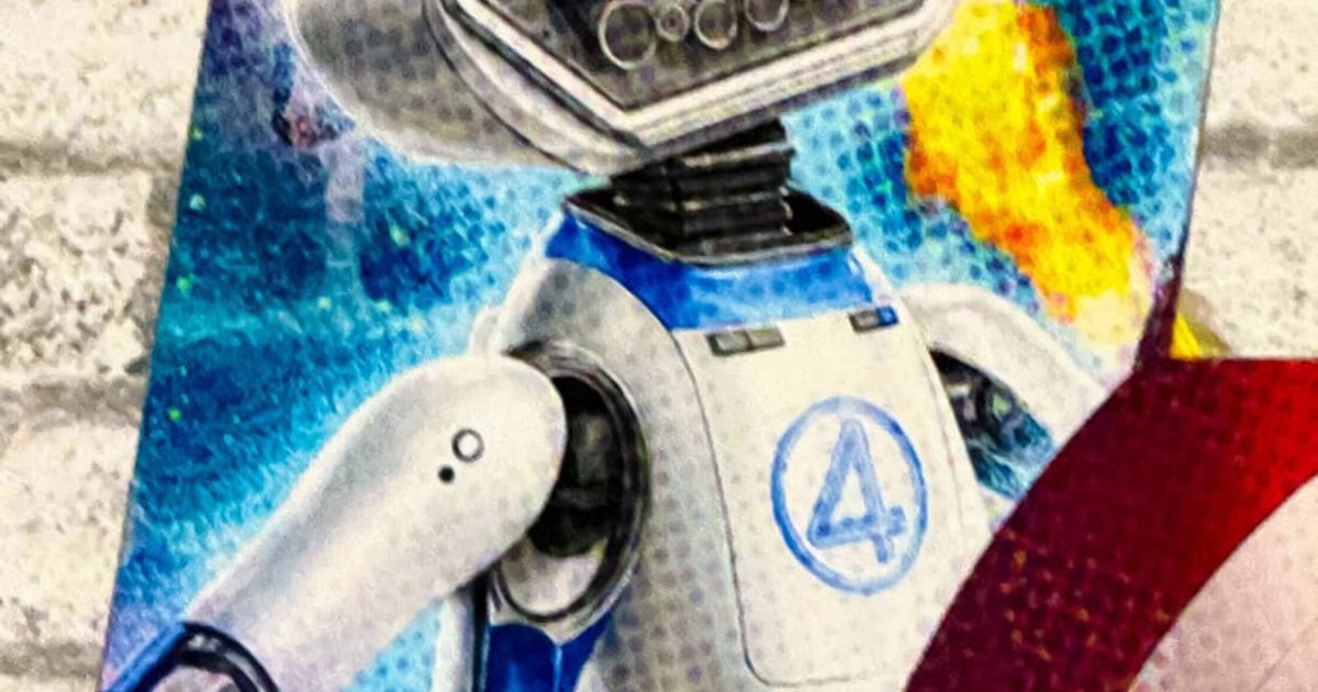 Schauen Sie sich zuerst #HERBIE in #TheFantasticFourFirstSteps an und werfen Sie | Cinexcepción