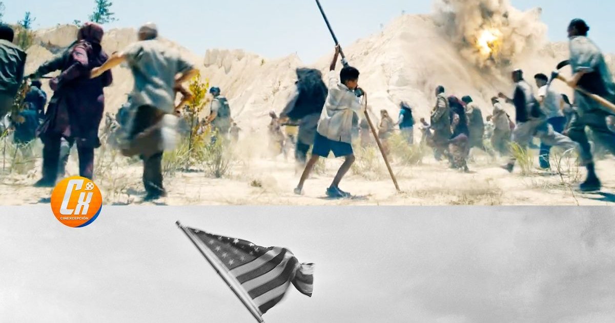 この #Superman のシーンは、硫黄島で旗を掲げる 5 人の海兵隊員の象徴的な写真に直接敬意を表しています。もちろん見逃せませんでした | Cinexcepción