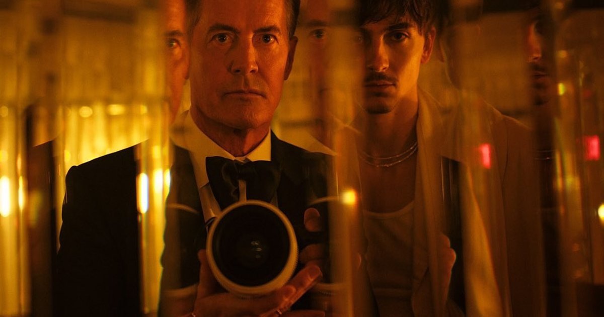 デヴィッド・リンチに敬意を表して、#DenisVilleneuve は映画界のポール・アトレイデス、カイル・マクラクラン、ティモシー・Ch と写真撮影を行いまし | Cinexcepción