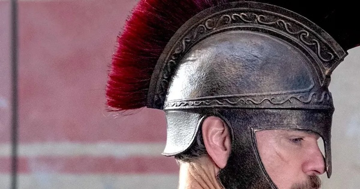 La stampa greca sostiene di aver già scoperto i ruoli nel nuovo film di Christop | Cinexcepción