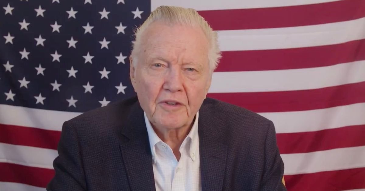 El plan mamalón para salvar a Hollywood según John Voight, ya está aquí. | Cinexcepción