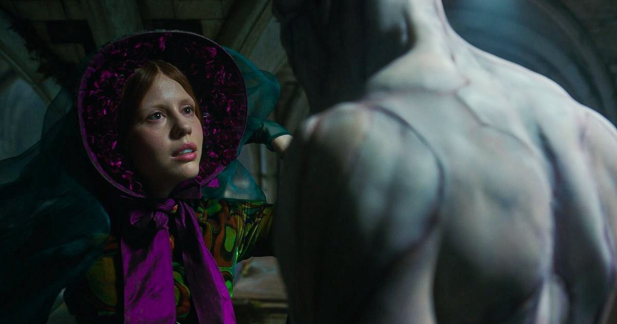 Mia Goth y Jacob Elordi en FRANKENSTEIN, de Guillermo del Toro. | Cinexcepción