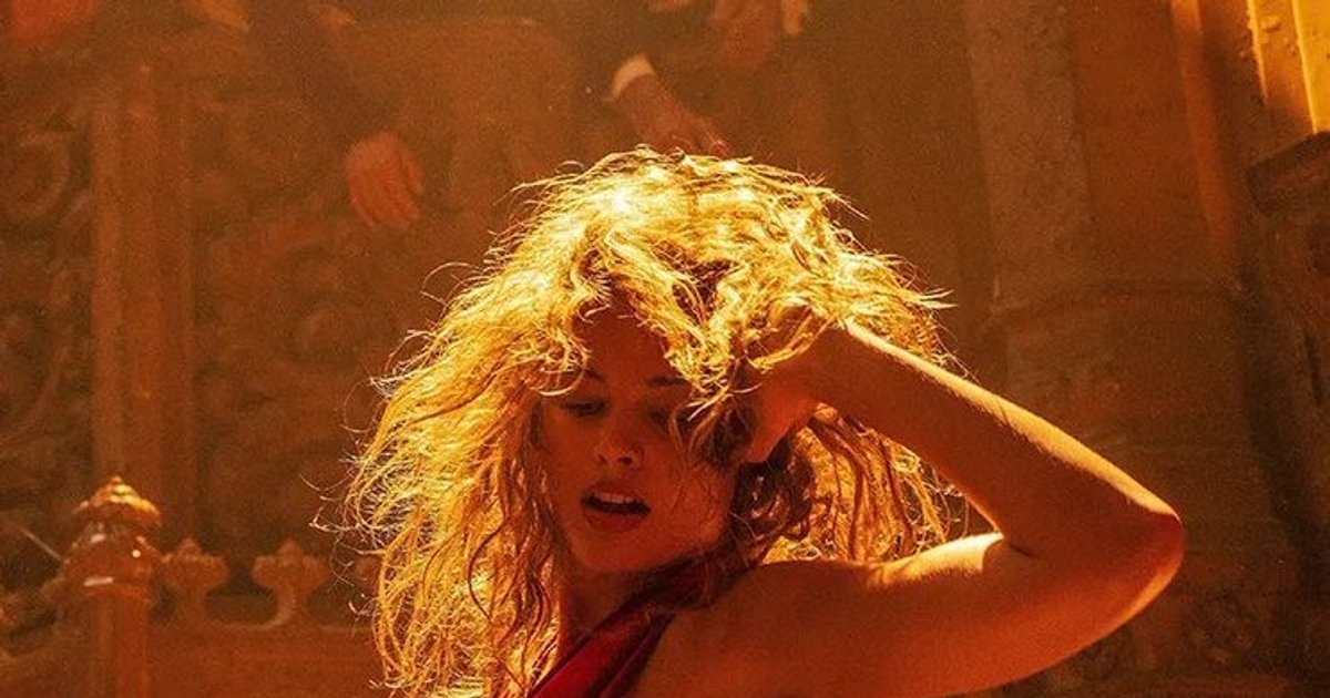 Margot Robbie sur les fans de Babylon : -