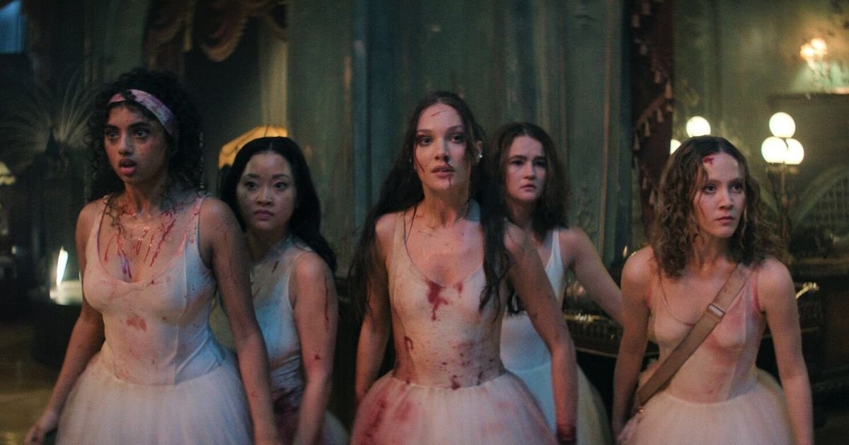 Premier aperçu de PRETTY LETHAL, un mélange entre #BlackSwan et #JohnWick. | Cinexcepción