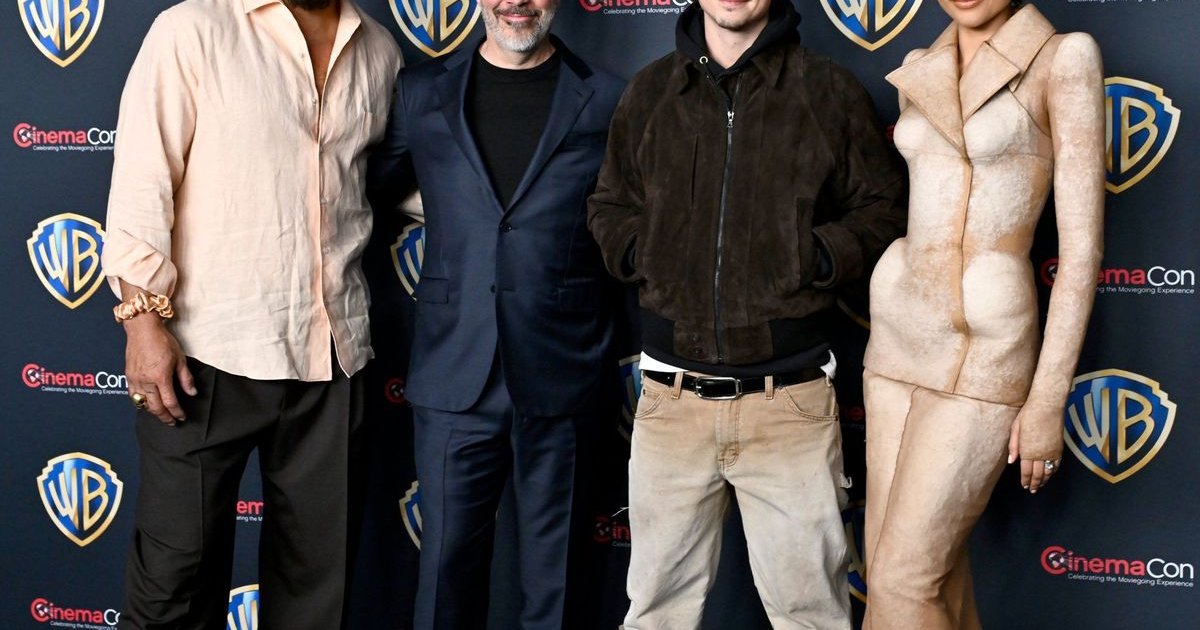 Momoa, Villeneuve, Chalamet and Stoarmer have already come to promote Dune Movie | Cinexcepción