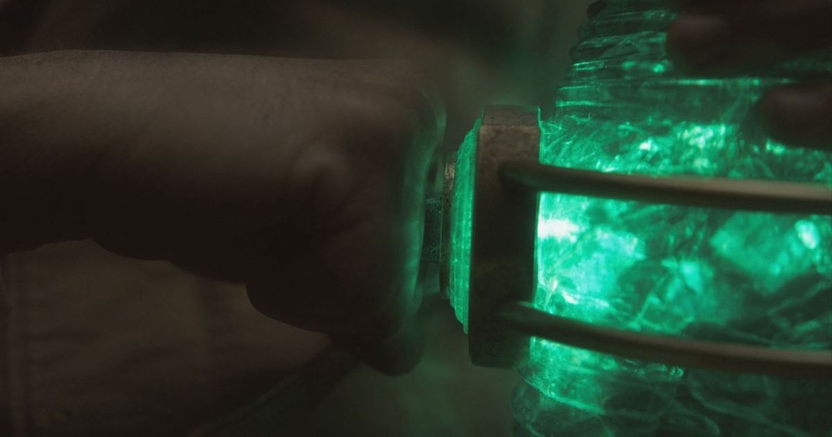 Nuevo vistazo a #Lanterns. Si no lo entiendes, es una linterna del planeta  | Cinexcepción