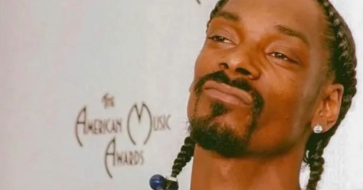 Jonathan Daviss (Outer Banks) se chargera de devenir Snoop Dogg pour le biopic d | Cinexcepción