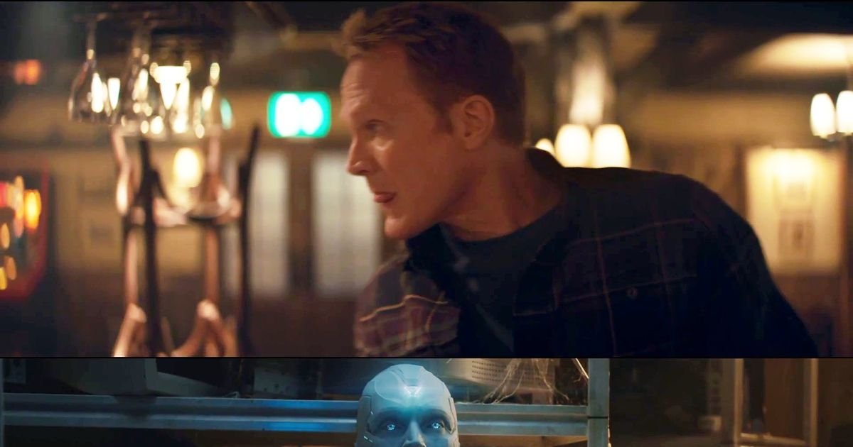 Dans la série VISIONQUEST, Vision travaille comme barman dans un bar se faisant | Cinexcepción