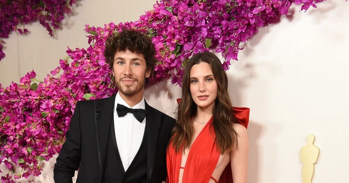 Juanpa Zurita e Macarena Achaga. | Cinexcepción