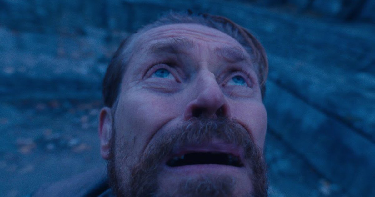 Me watching the northern lights from a place where it is not normal to see the n | Cinexcepción