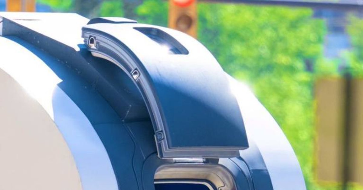 Erster Blick auf Rachel Brosnahan als Lois Lane am Set von #Superman. | Cinexcepción