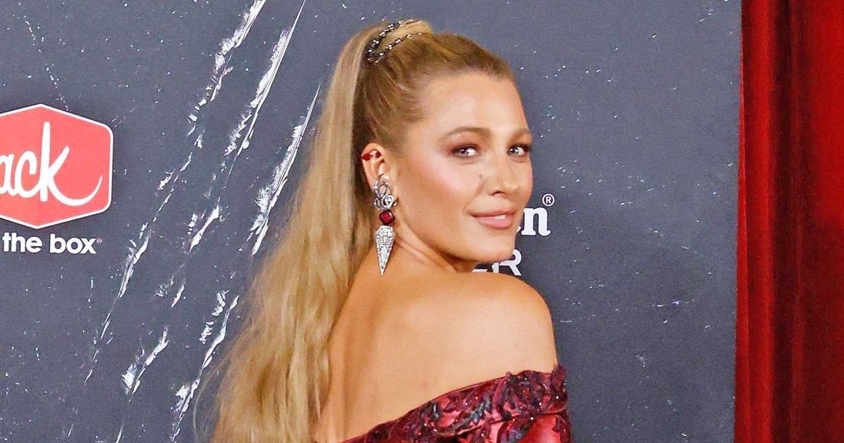 Weitere Fotos von Blake Lively bei der Premiere von #DeadpoolAndWolverine, nur w | Cinexcepción
