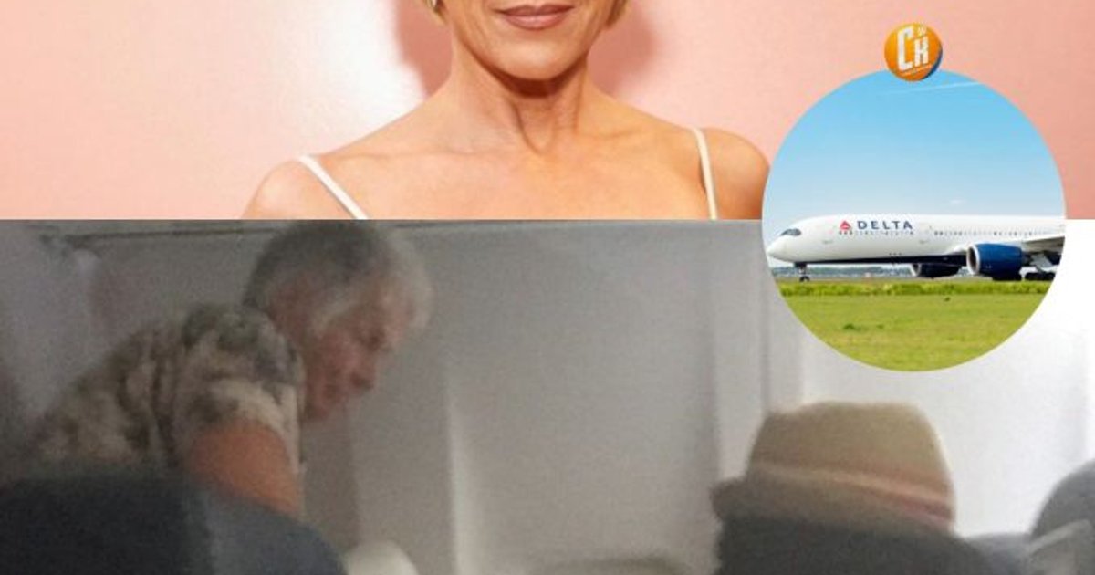 A atriz Selma Blair foi presa após um acidente em um voo da Delta Airlines. | Cinexcepción