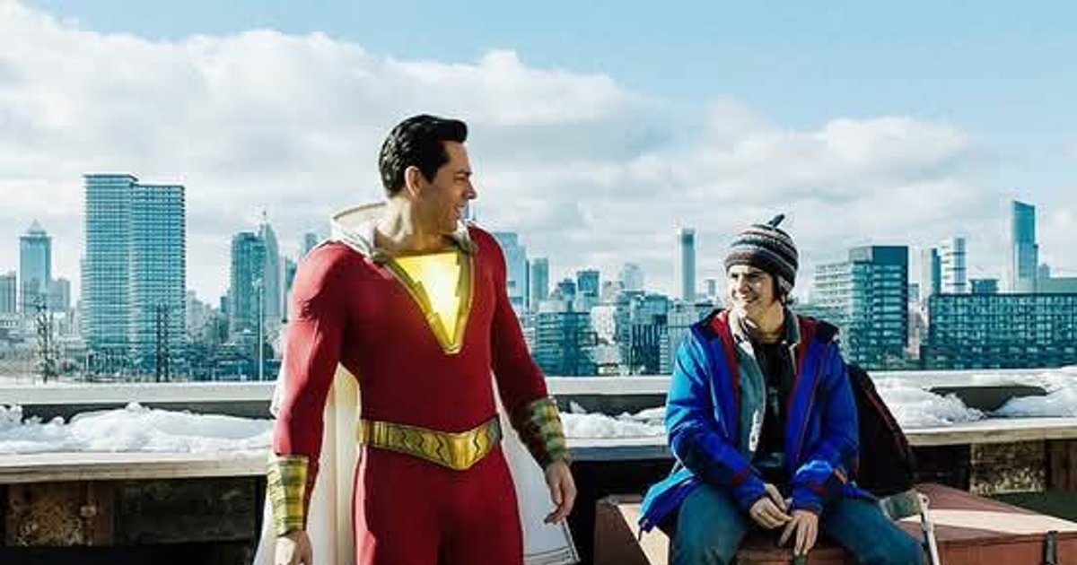 Acabamos de ver Shazam! Movie y vengo chinito de la piel todavía (es que an | Cinexcepción