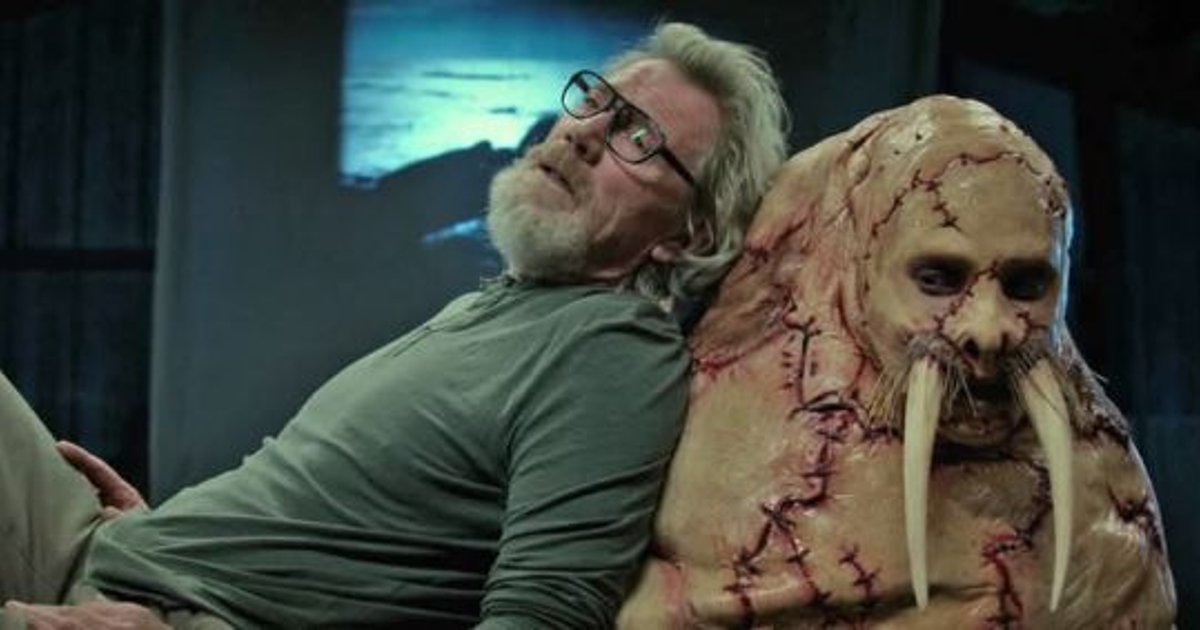 TUSK (2014) es una película de Kevin Smith, basada en una historia real que | Cinexcepción