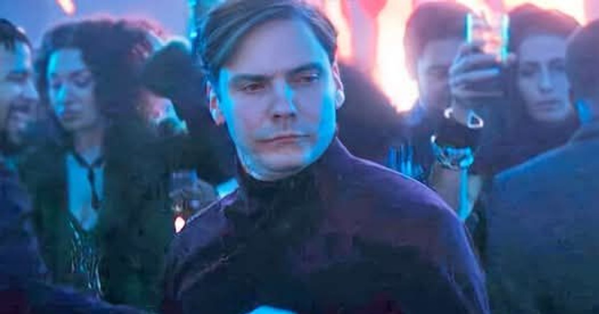 Aunque el mame del Baron Zemo bailando en #FalconAndTheWinterSoldier se vol | Cinexcepción